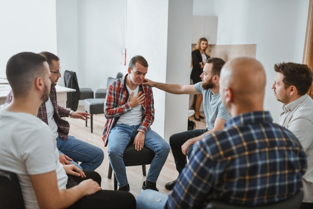 Pros and Cons of Residential Addiction Treatment